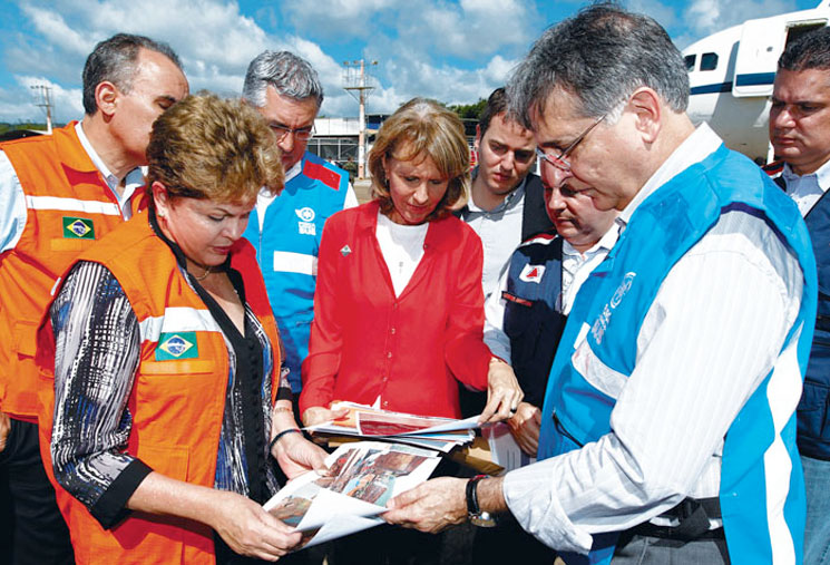 Rousseff, &quot;impactada&quot; con desastre causado por lluvias