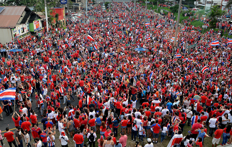 30 detenidos en celebraciones de la Tricolor