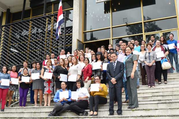 Nuevos administradores para Centros Comunitarios Inteligentes