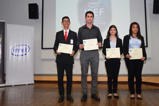 Cuatro ticos competirán en Feria de Ciencia y Tecnología internacional