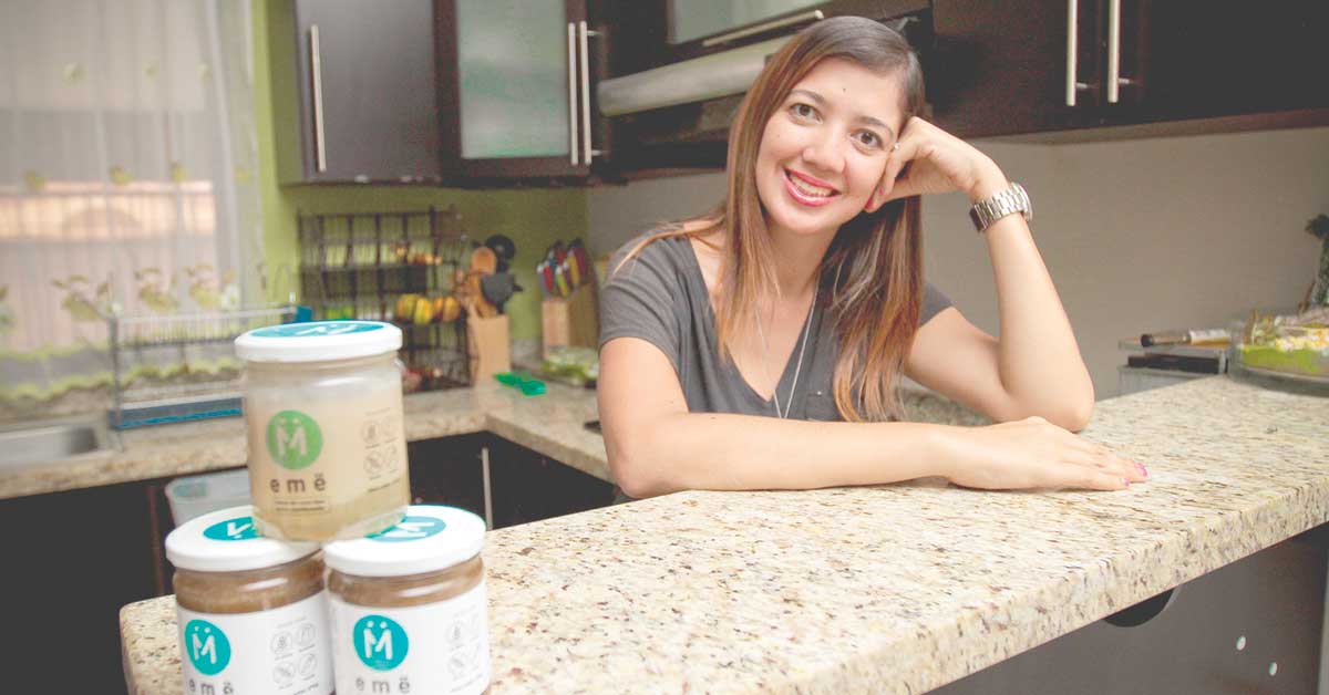 Emprendedora encontró negocio en dulce de coco