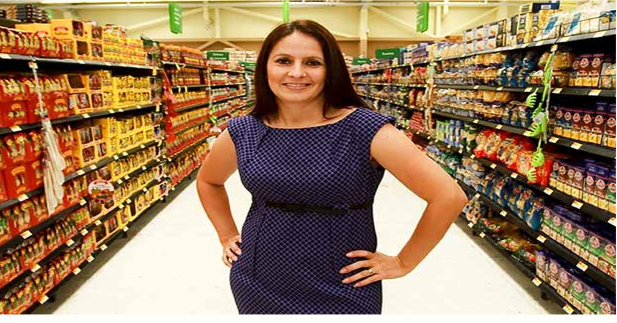 Ticos son los que más compran en “El día más barato” de Walmart