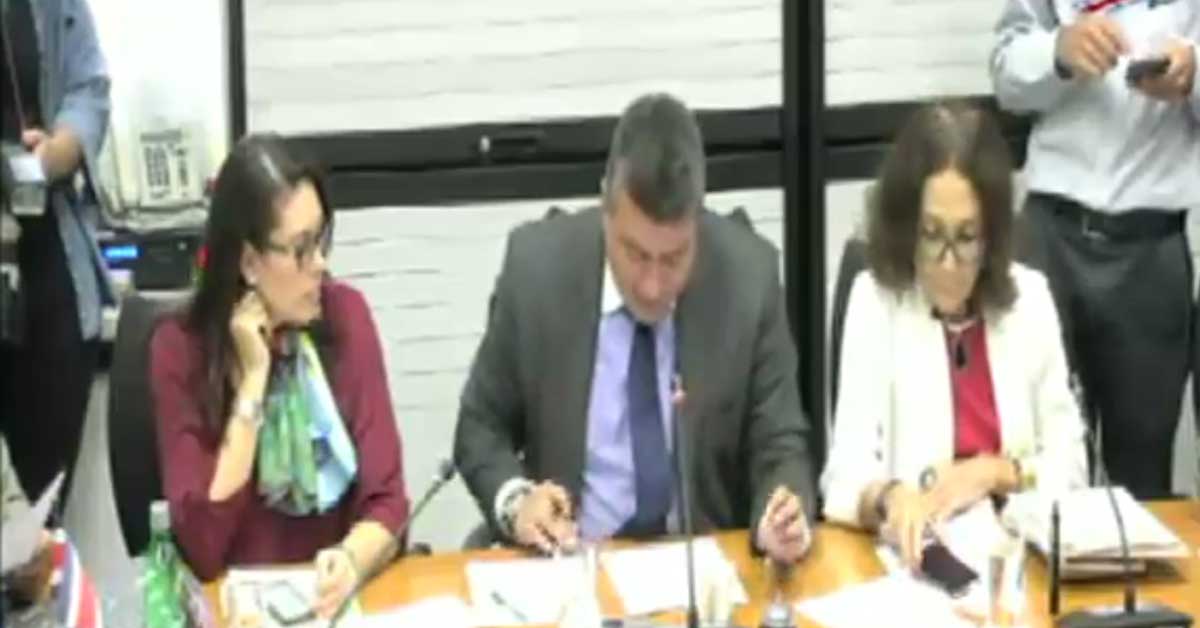 Comisión investigadora de créditos del BCR podrá convocar más comparecencias