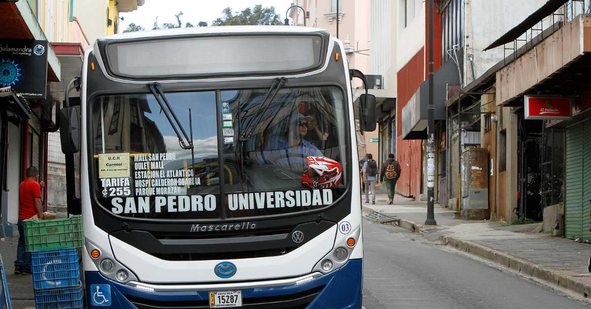 Servicio de buses no se puede suspender en Semana Santa