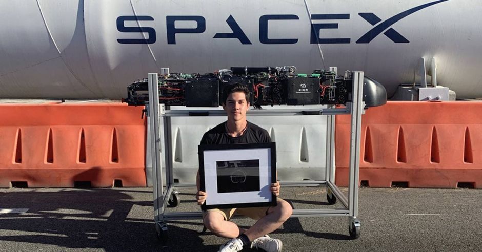 Tico participó en proyecto Hyperloop de Elon Musk