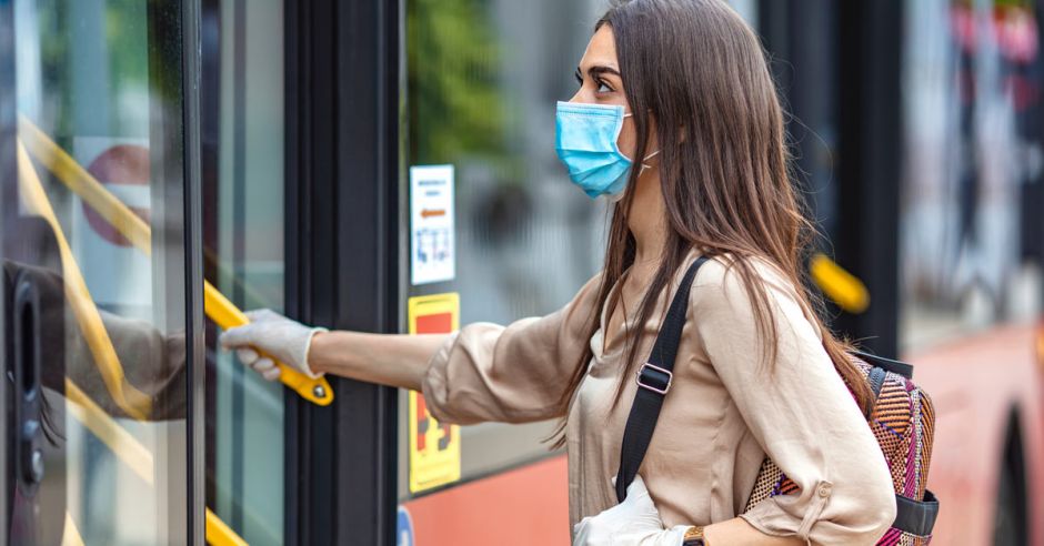 Aresep recuerda a autobuseros que deben prestar servicio igualitario a personas con alguna discapacidad