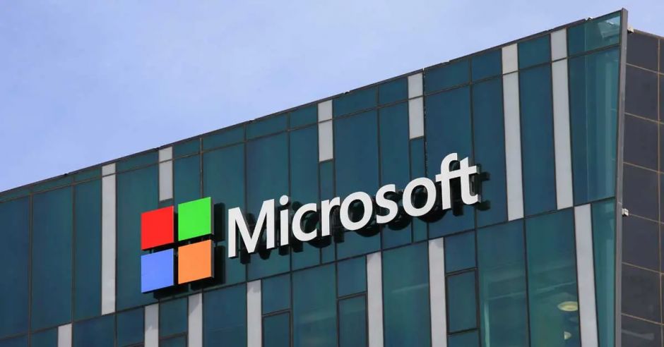 ¡Más despidos en sector tecno! Microsoft prescindiría de 10 mil empleados entre enero y marzo