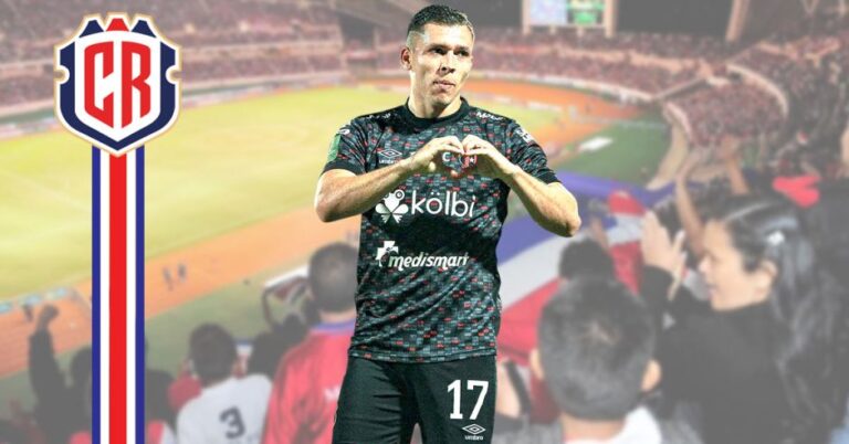 Las curiosas ausencias de Carlos Mora del seleccionado