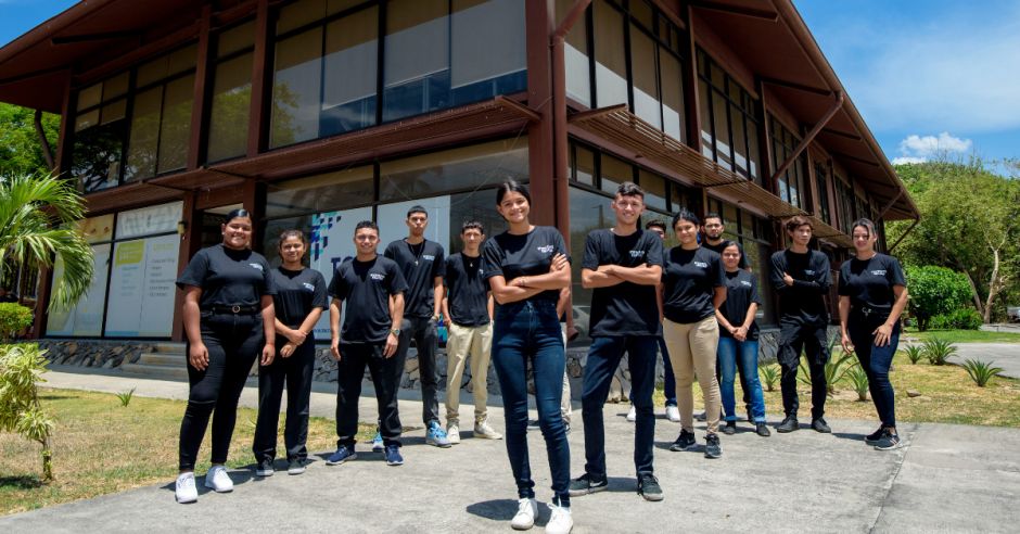 Hay 350 becas de hotelería para jóvenes guanacastecos