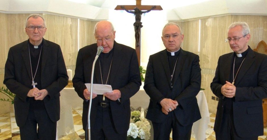 (Video) Vea el momento en que el Vaticano anuncia la muerta del Papa Francisco