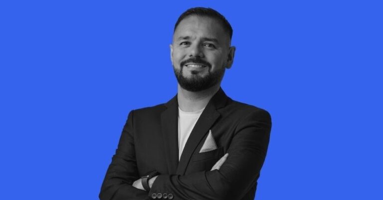Tiempo y Temporadas: La Coreografía Invisible del Liderazgo Exitoso
