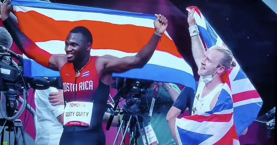 ¡Orgullo! Sherman Guity gana medalla de plata en los 100 metros planos ...