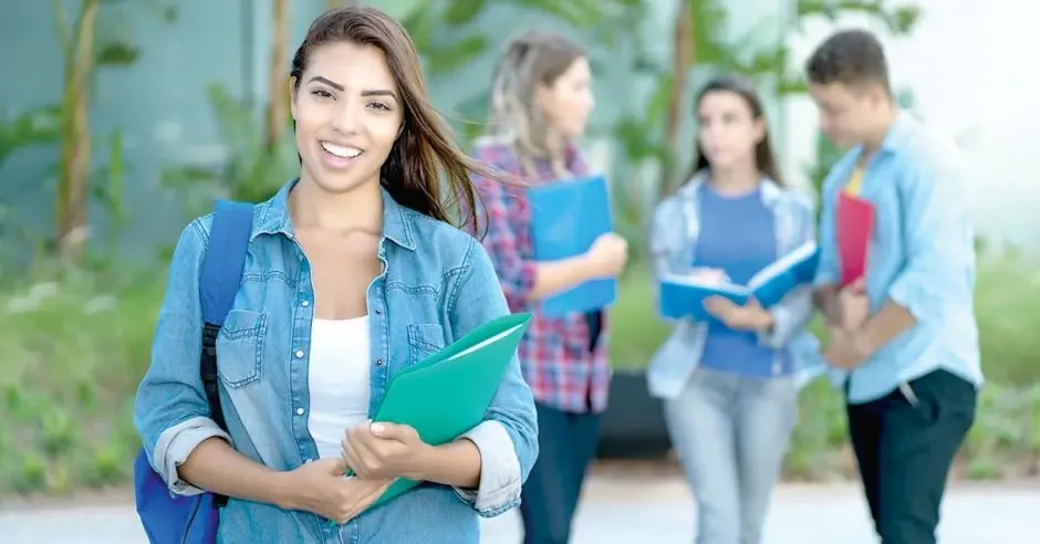 UNA prepara a estudiantes para el paso a la universidad