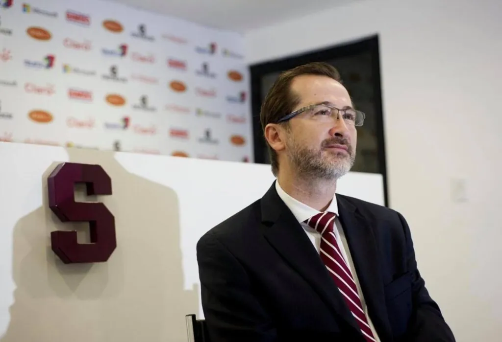 Juan Carlos Rojas confirma que se queda en Saprissa y promete reconstrucción del club