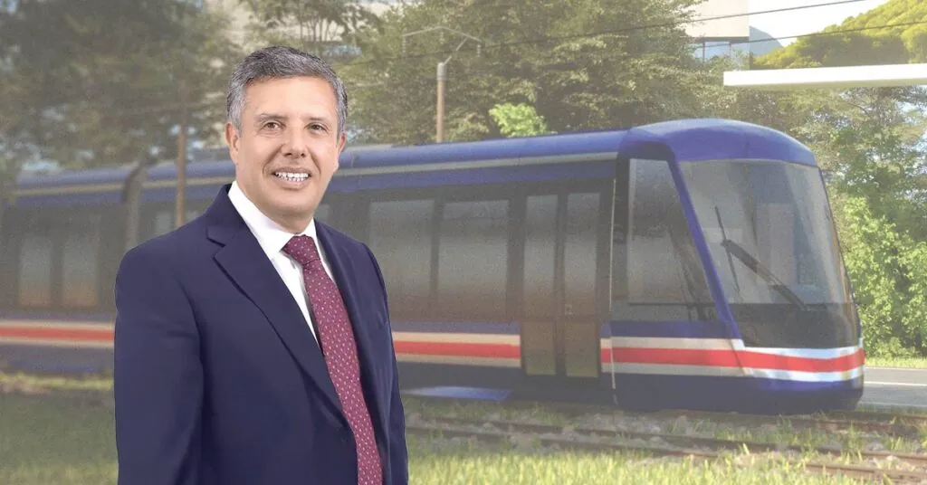 Tren eléctrico de Rodrigo Chaves podría descarrilarse en el andén de salida