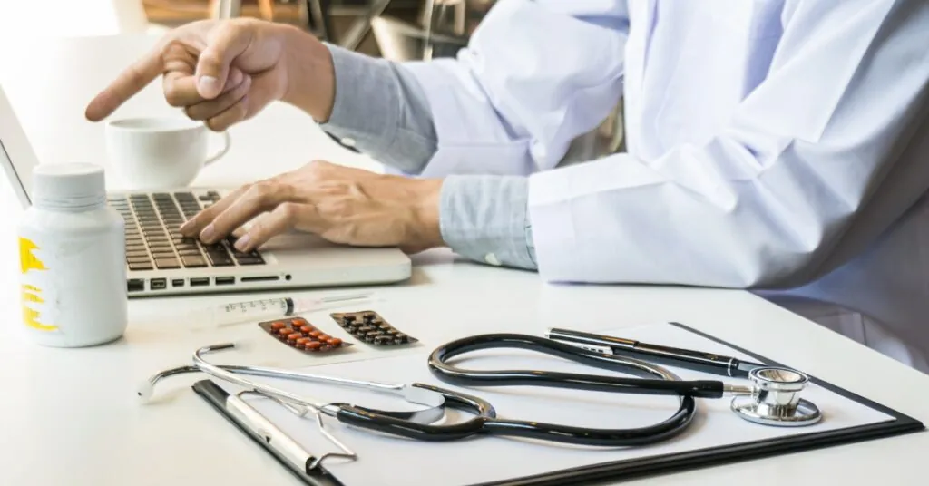 Recetas de antibióticos deberán ser digitales