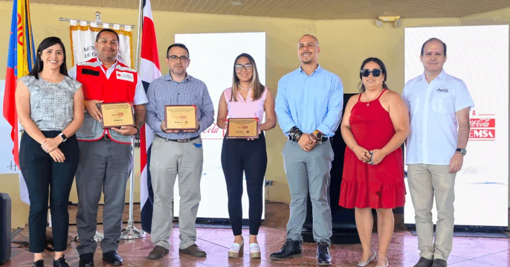 Más de 4 mil vecinos de Goicoechea ya cuentan con agua potable gracias a nuevos sistemas de captación de lluvia