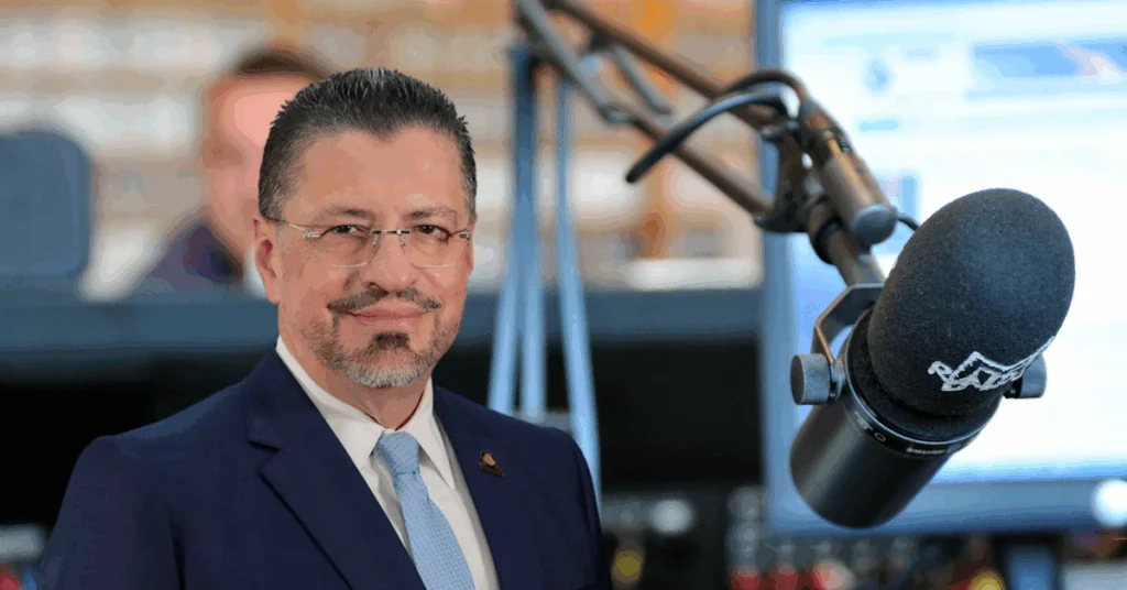 Levantamiento de inmunidad lleva a Rodrigo Chaves a conversar con radios  evangélicas sobre subasta de frecuencias - Periodico La República