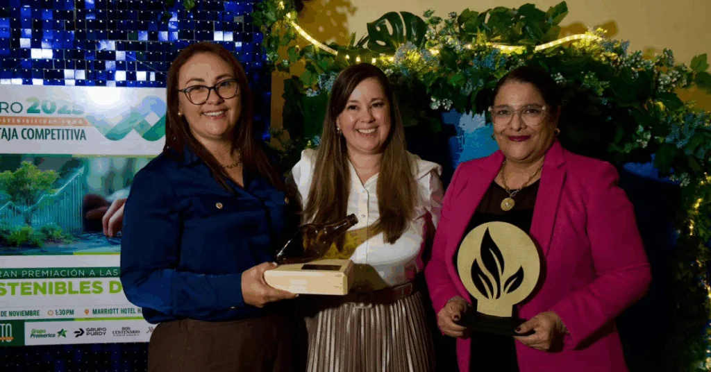 Más de 65 mil familias se vieron beneficiadas gracias a programa de juventudes donde participa Coope Ande