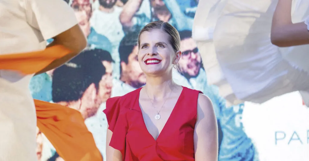 Dos encuestas ponen a ganar a Laura Fernández sin ir a segunda ronda