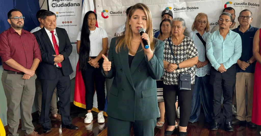 Claudia Dobles cree que es la mejor carta opositora para ganarle en segunda ronda a Laura Fernández