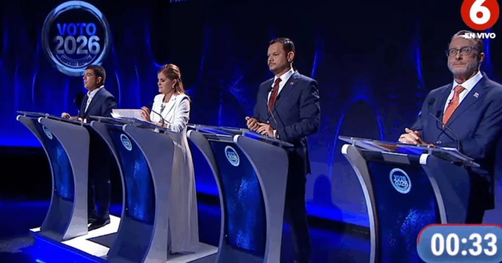 Oposición intensifica ataques a Laura Fernández en debate, oficialista señala que no quieren ver la verdad