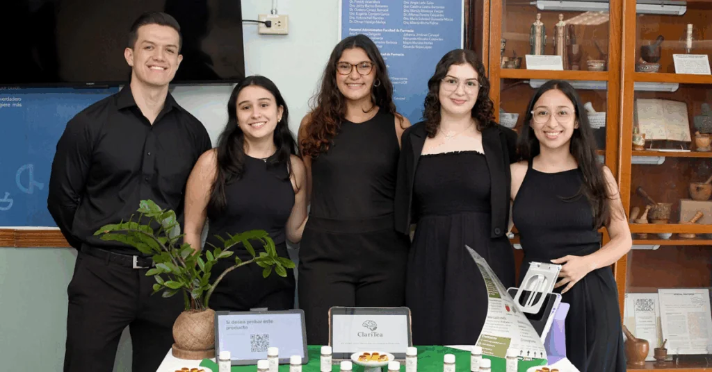 Estudiantes de la UCR crean producto natural para potenciar el rendimiento y reducir el estrés