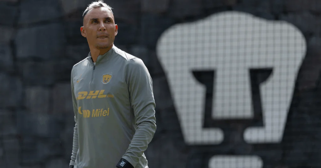 Keylor Navas figura en lista de los 100 mejores guardametas de la historia