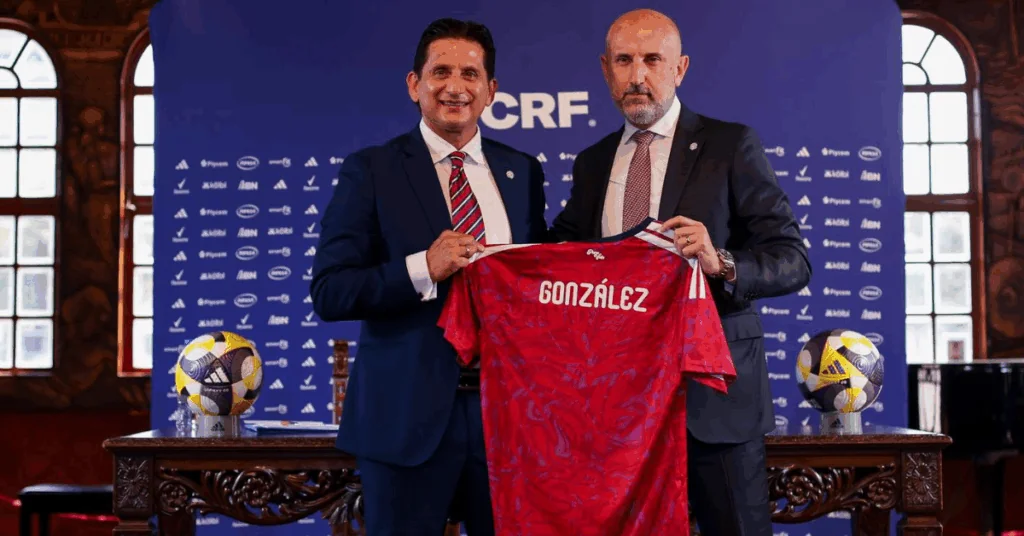 Ronald González revela lista completa de entrenadores que entraron en la evaluación final