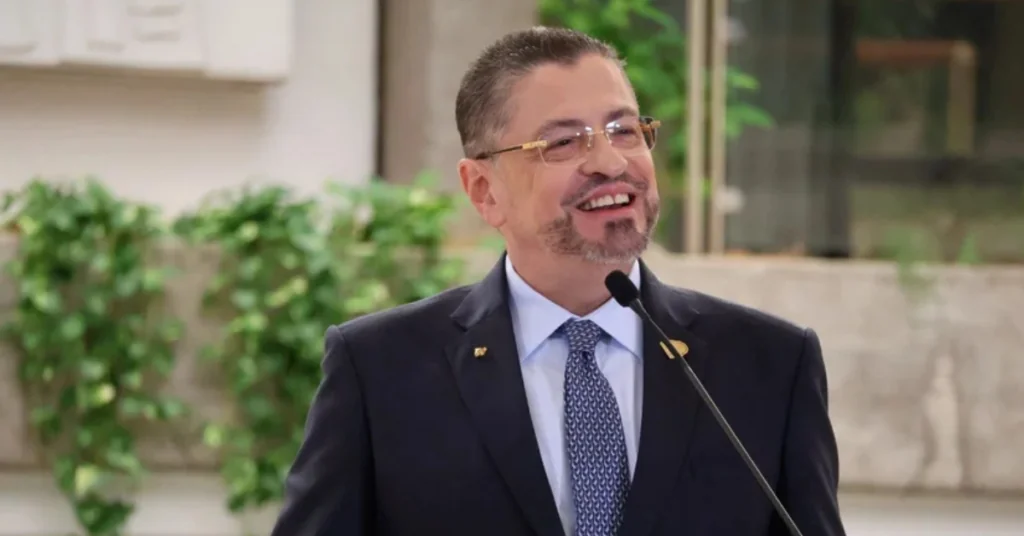 77% de ticos respalda gestión de Rodrigo Chaves, según Opol Consultores