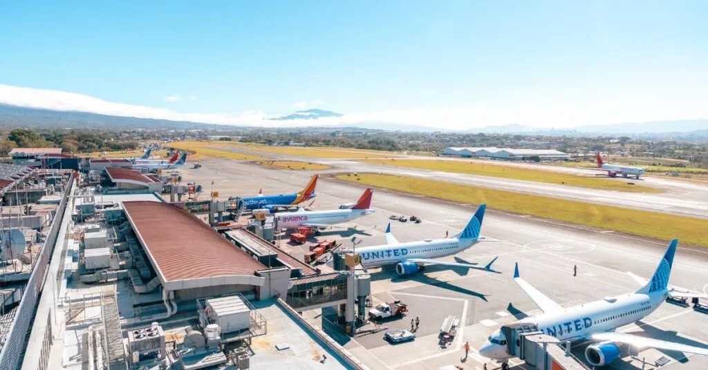 Aeropuerto Juan Santamaría generó más de $62 millones al Estado en 2025 según informe de AERIS