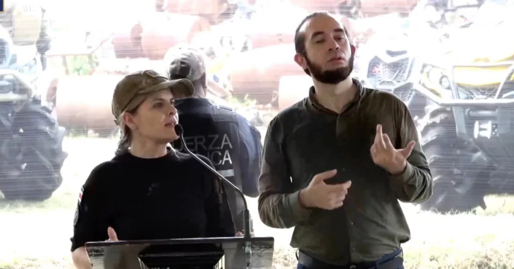 Laura Fernández es evacuada de Crucitas tras detonación: “Creí que era como una bombeta”