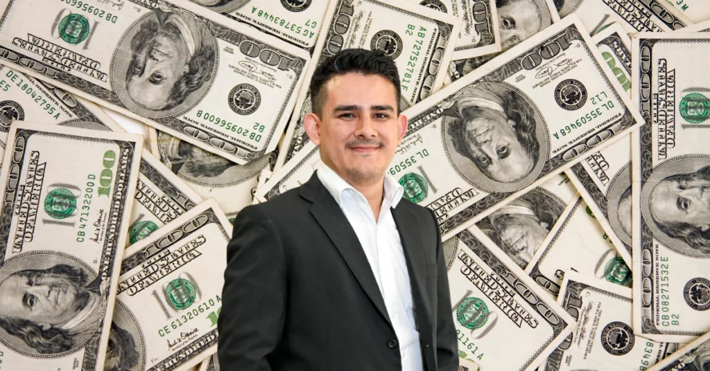 “Demanda de dólares no ha sido tan acelerada como la oferta y eso baja su precio”: Pablo González, de Mercado de Valores